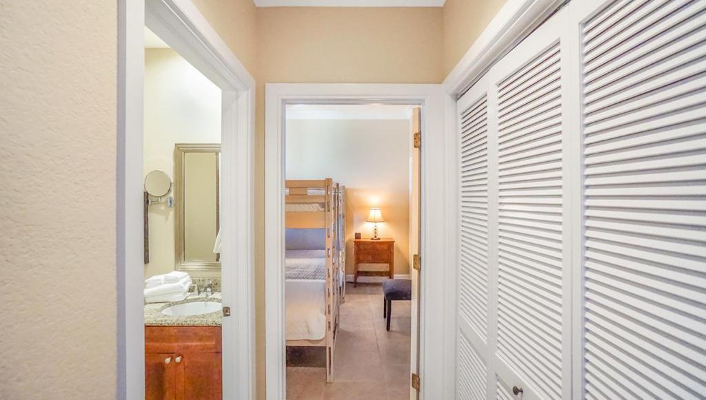 Club Gulf Front 3b - 1604 Apartment