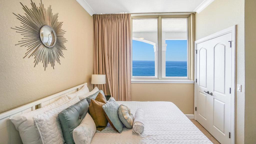 Apartment Club Gulf Front 3b - 1604 *