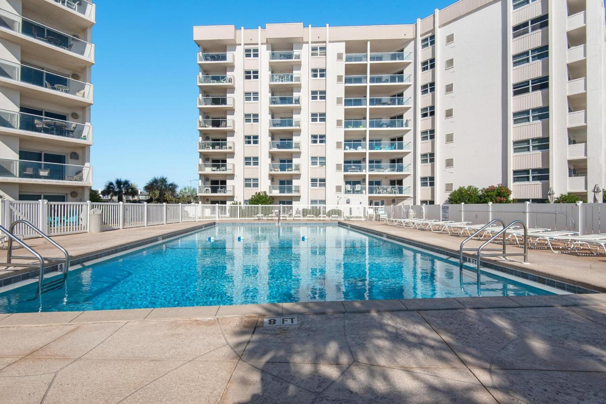 Regency Towers 702 West- Azure Pleasure *