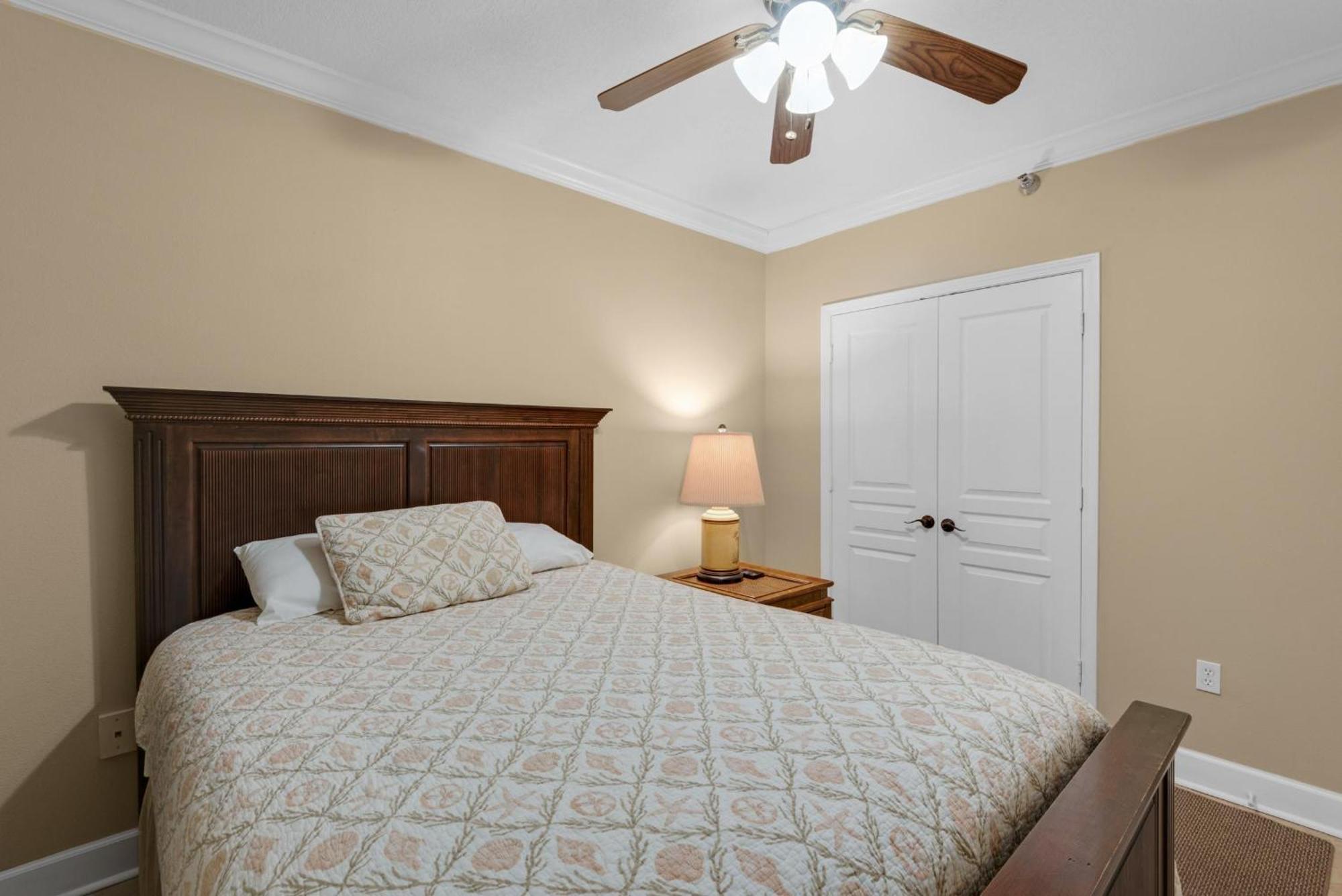 Emerald Isle Unit 202 Holiday home Pensacola Beach