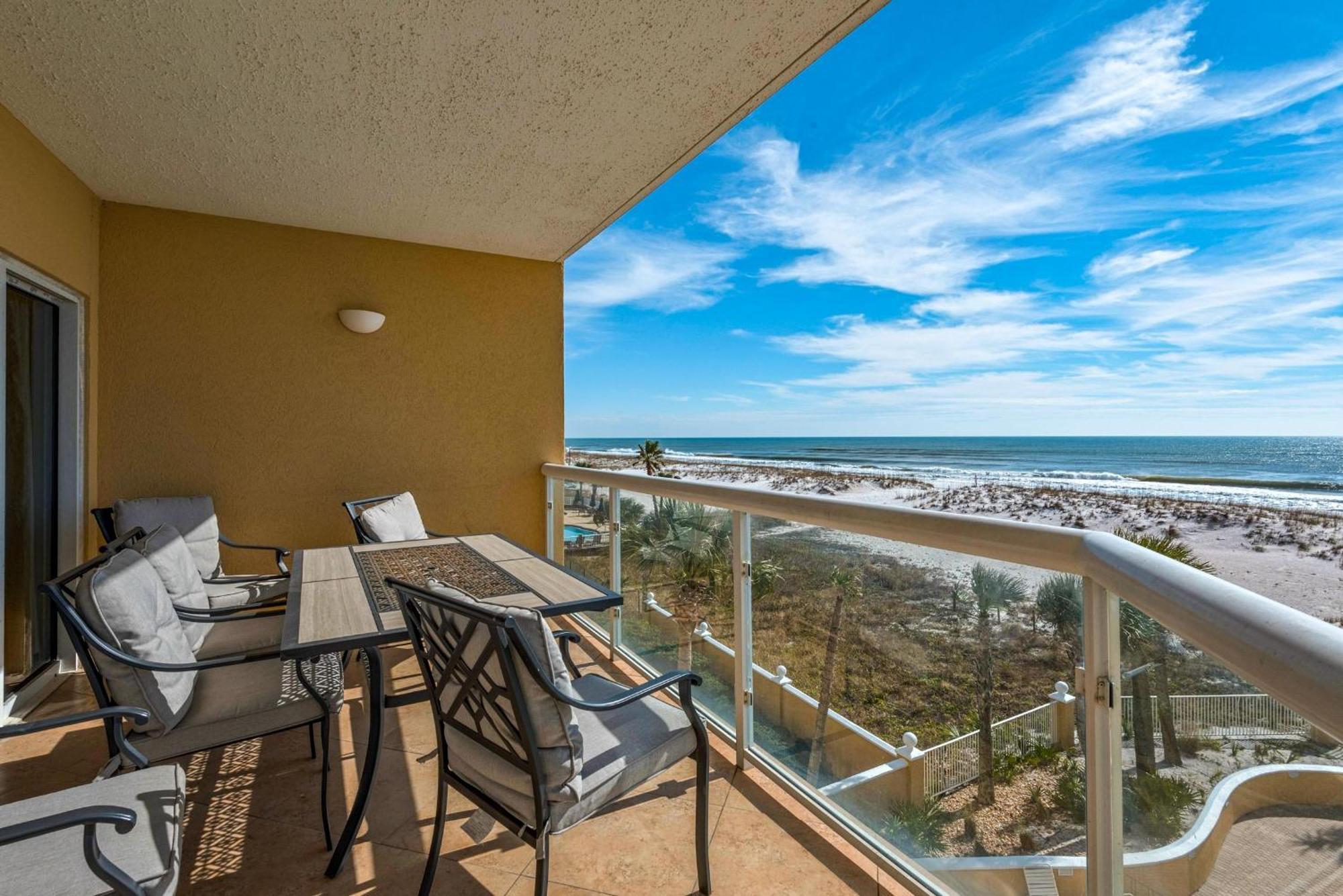 Emerald Isle Unit 202 Holiday home *