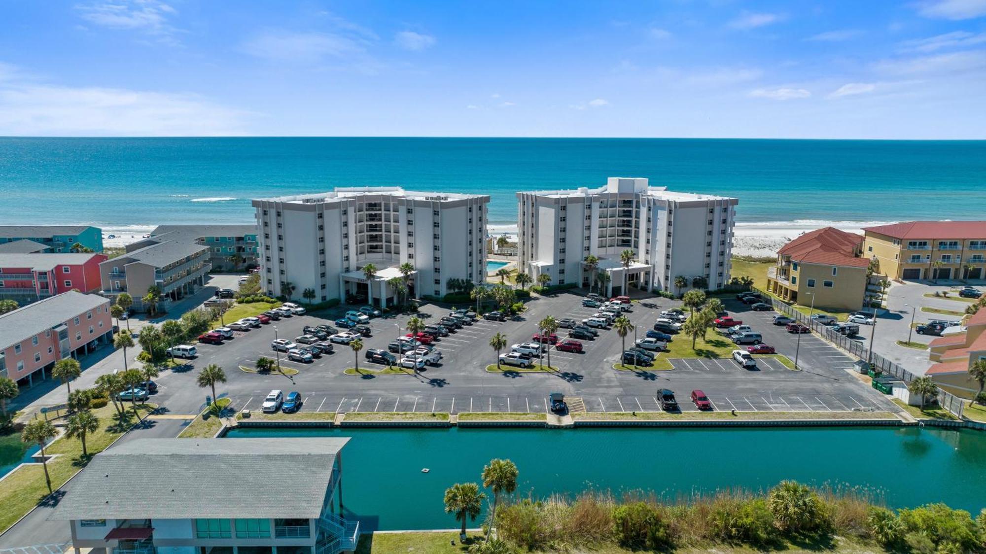 Regency Towers Unit 406w Holiday home