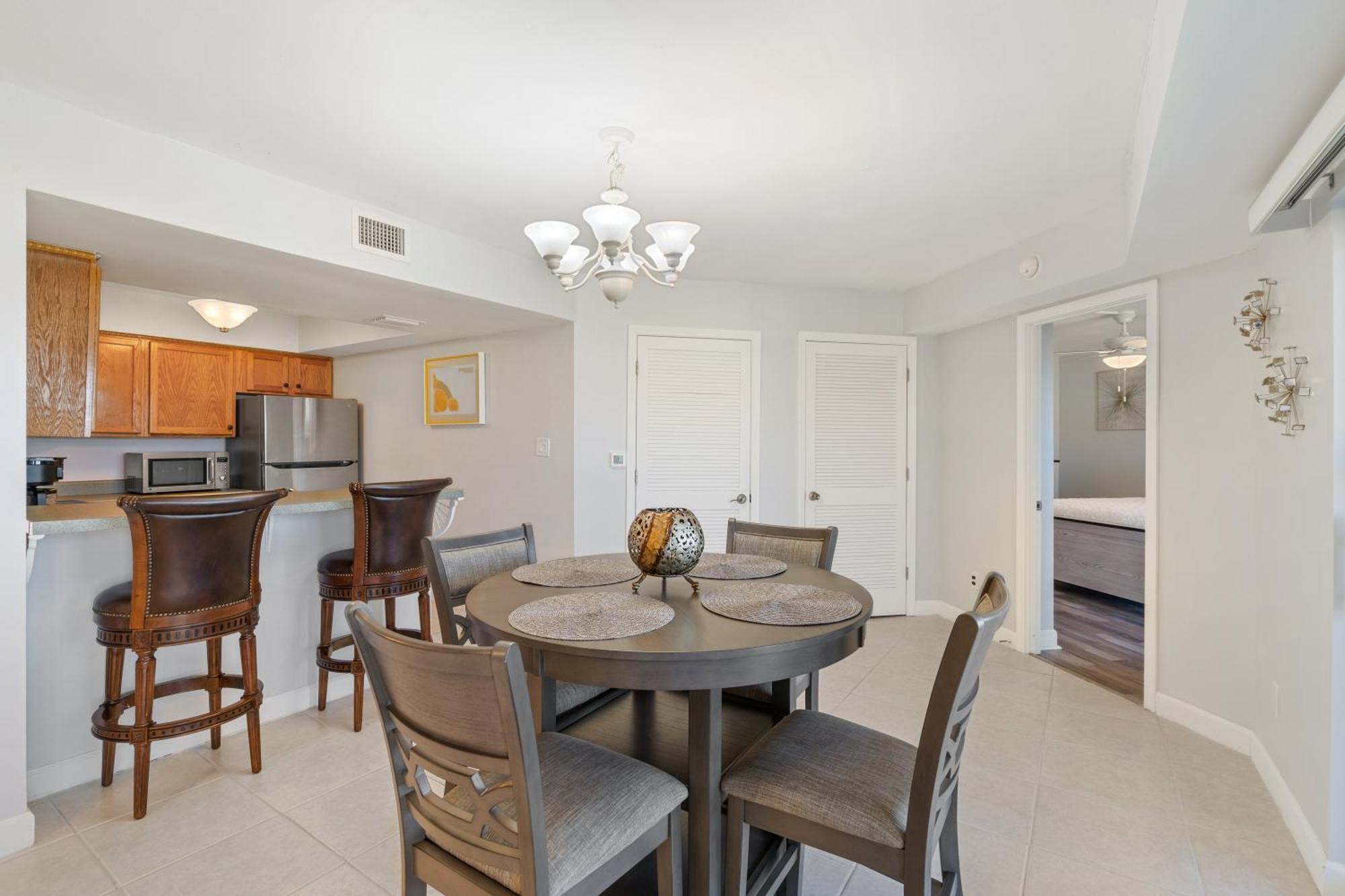 Regency Towers Unit 406w Holiday home