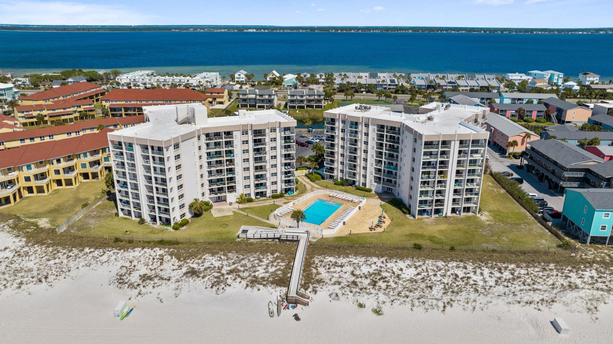 Regency Towers Unit 406w * Pensacola Beach