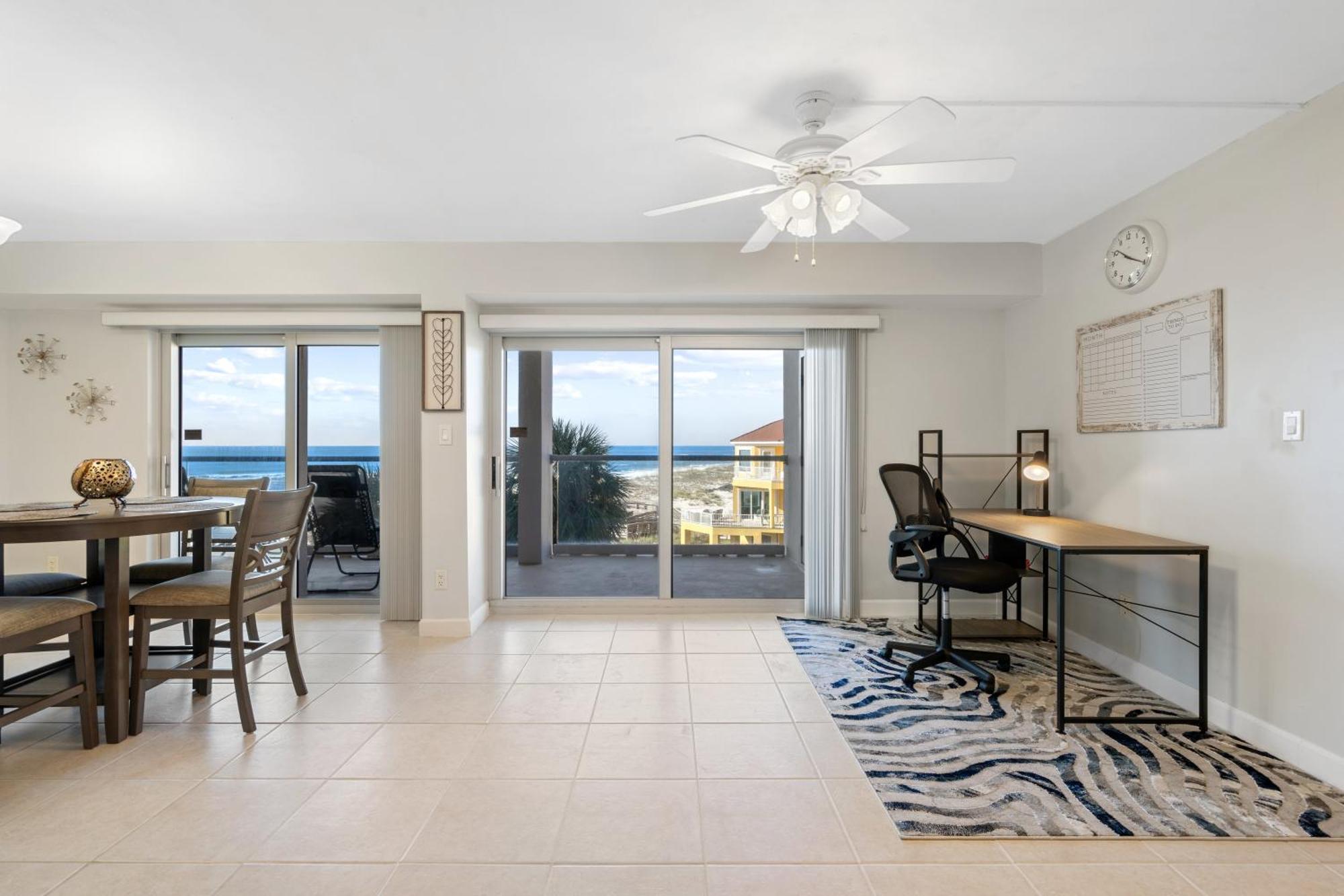 Regency Towers Unit 406w Holiday home *