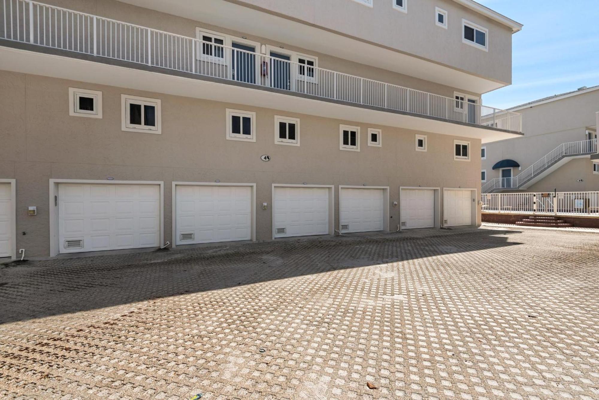 Starboard Village 423 Pensacola Beach