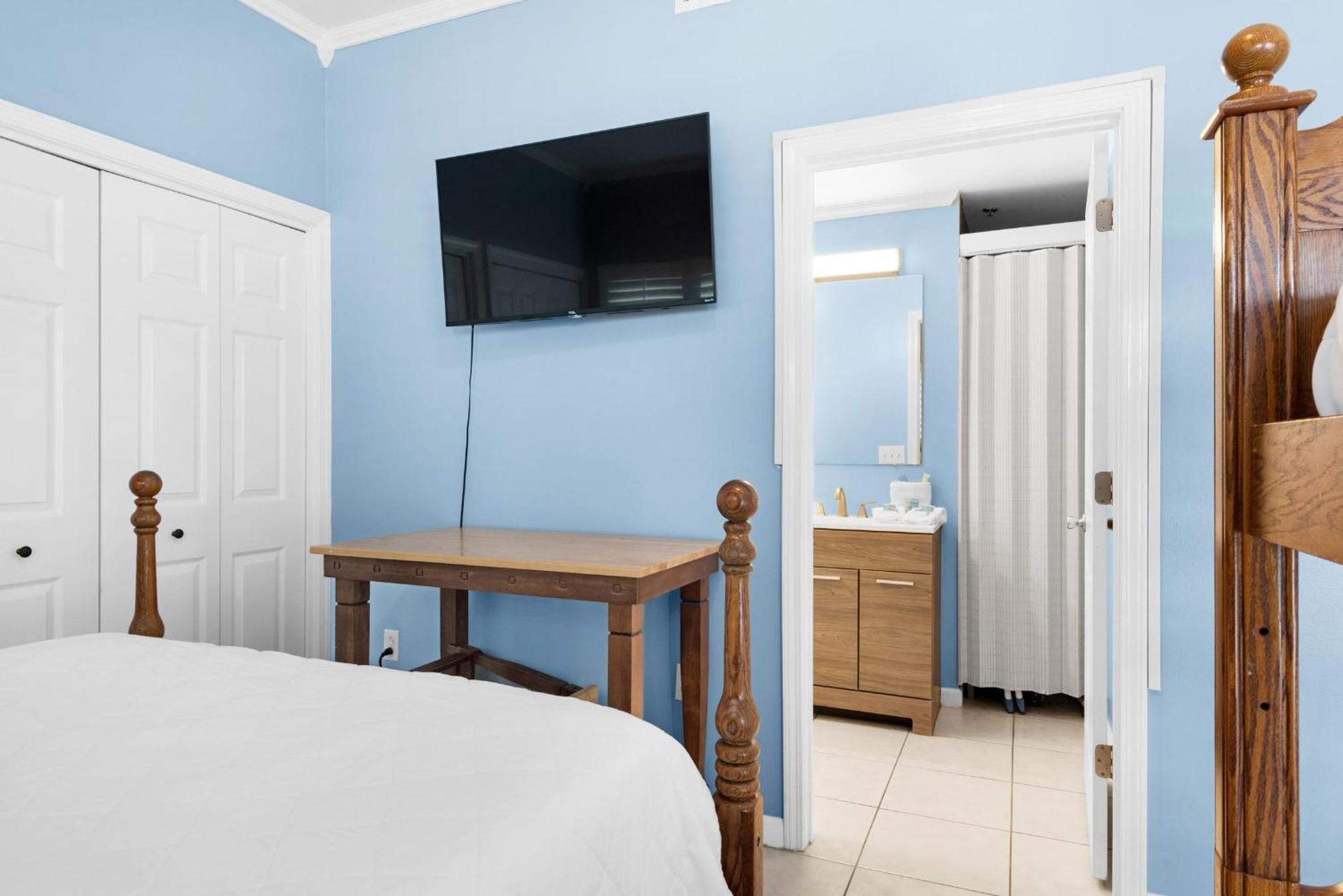 Seahorse Unit H Holiday home Pensacola Beach