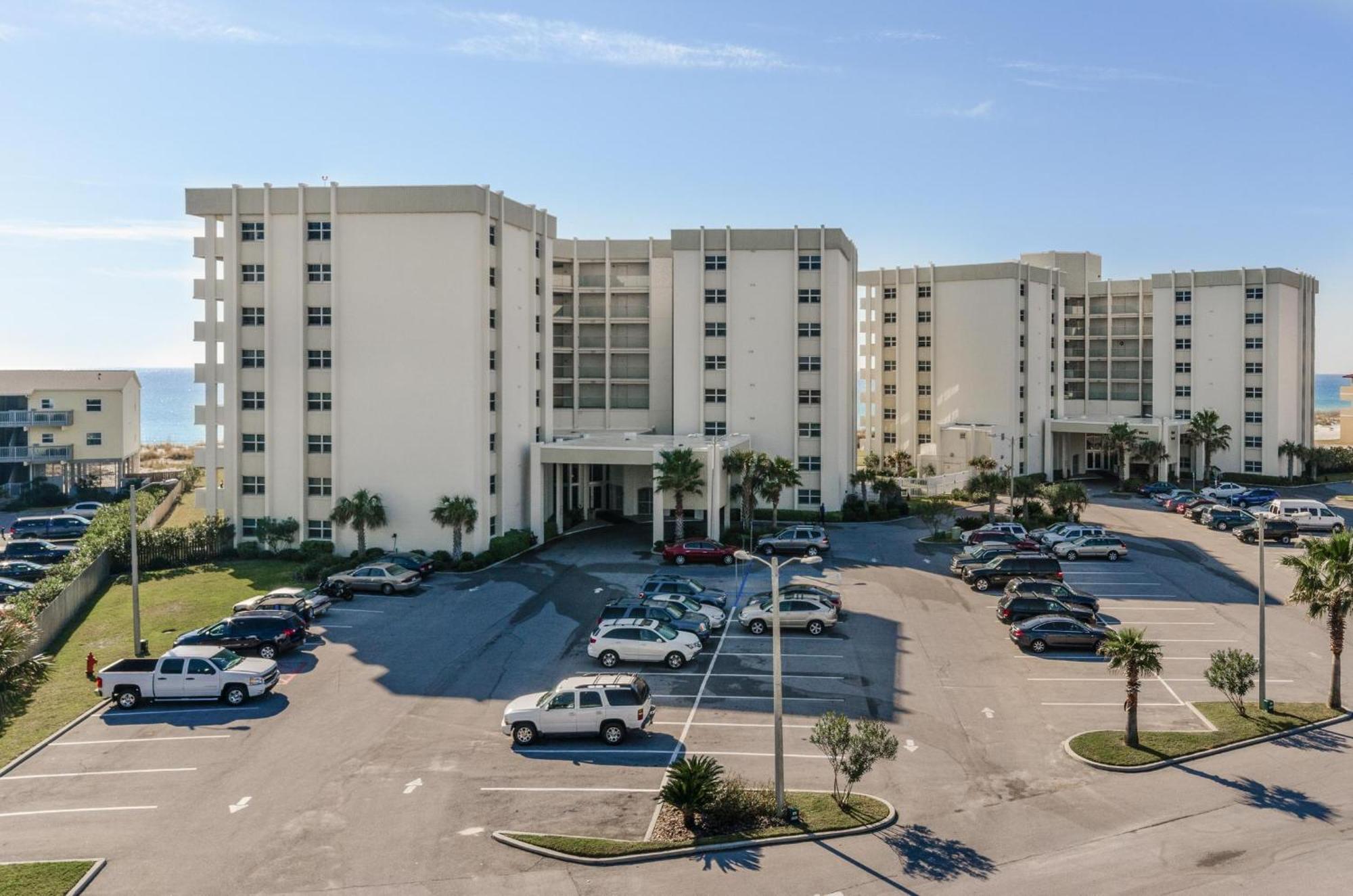 Holiday home Regency Towers 702 West- Azure Pleasure *