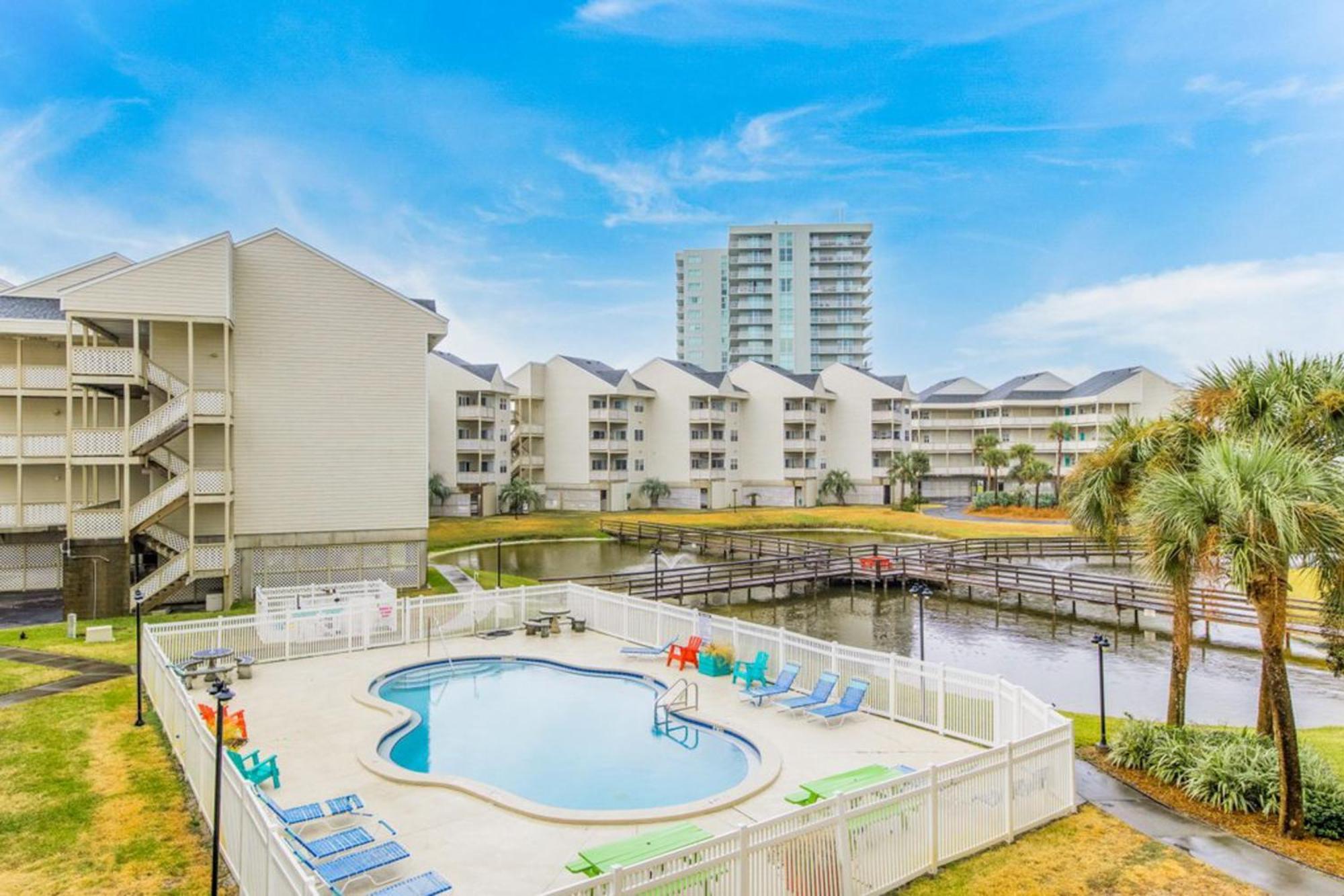 Bayview Escape Pensacola Beach