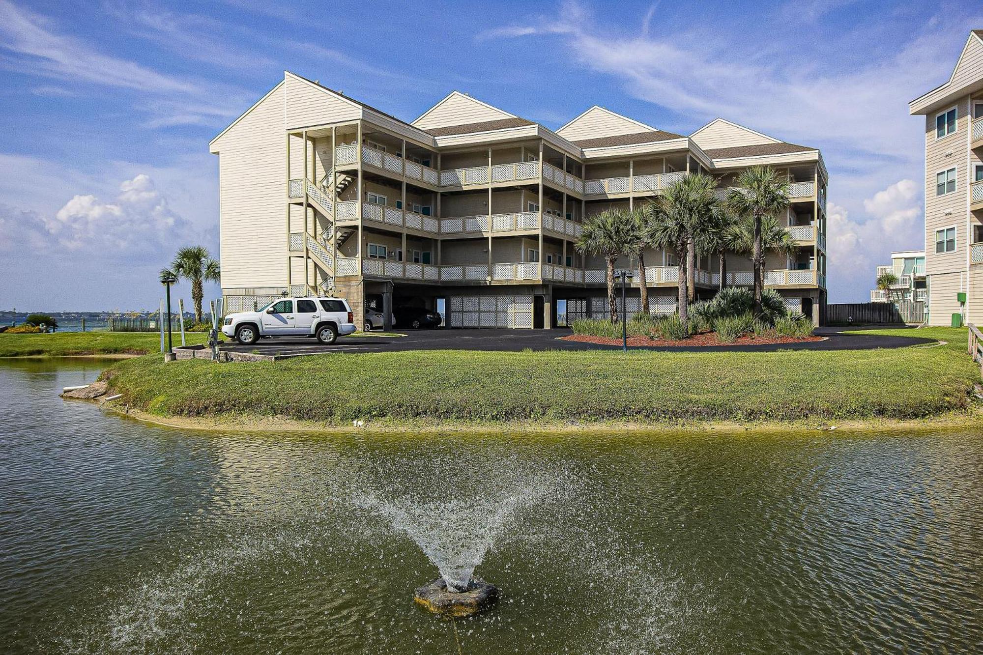 Bayview Escape Apartment Pensacola Beach