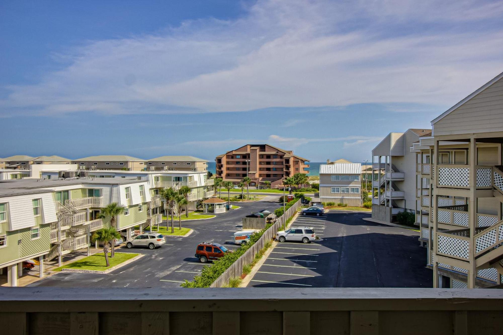 Bayview Escape * Pensacola Beach