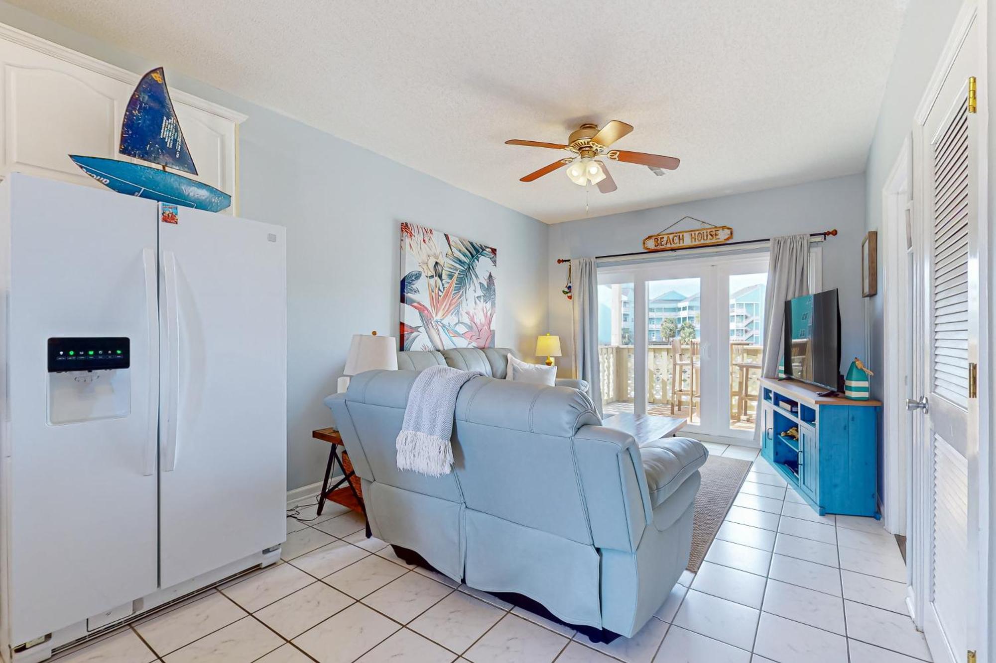 Baywatch F2 Apartment Pensacola Beach