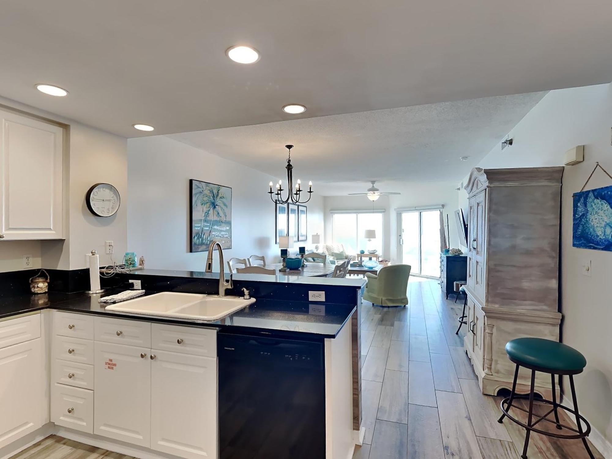 Apartment Emerald Isle #905