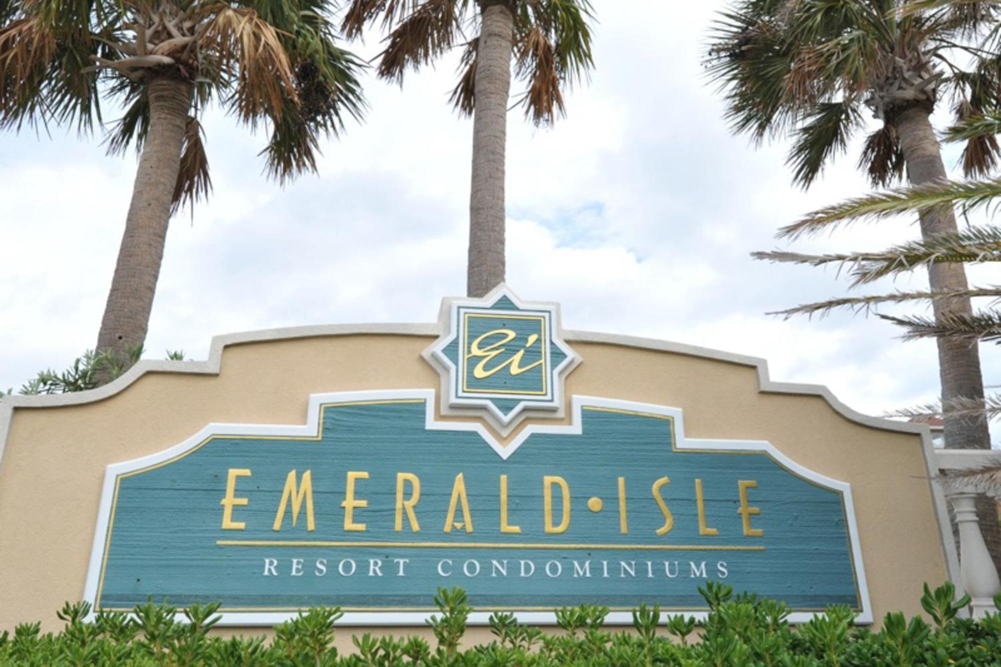 Emerald Isle 0603 * Pensacola Beach