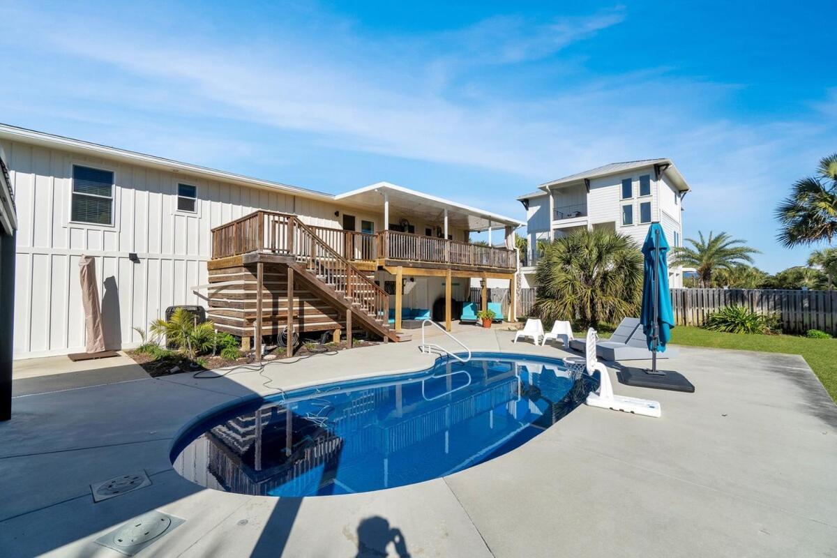 Panferio Paradise- Pool House On Pensacola Holiday home *