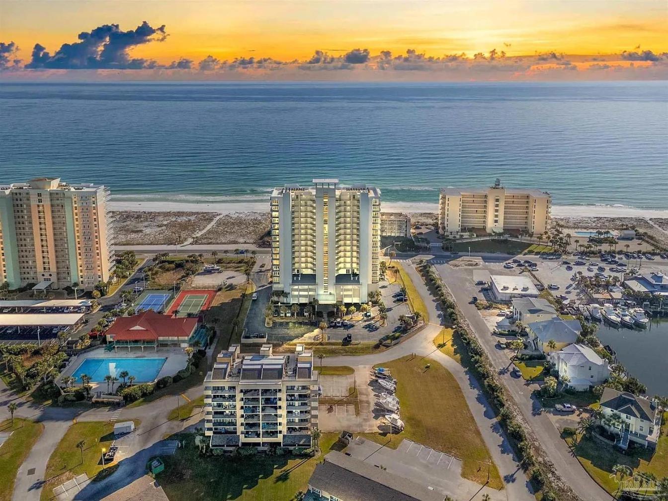 Apartment Emerald Dolphin 3b - 1330 Pensacola Beach