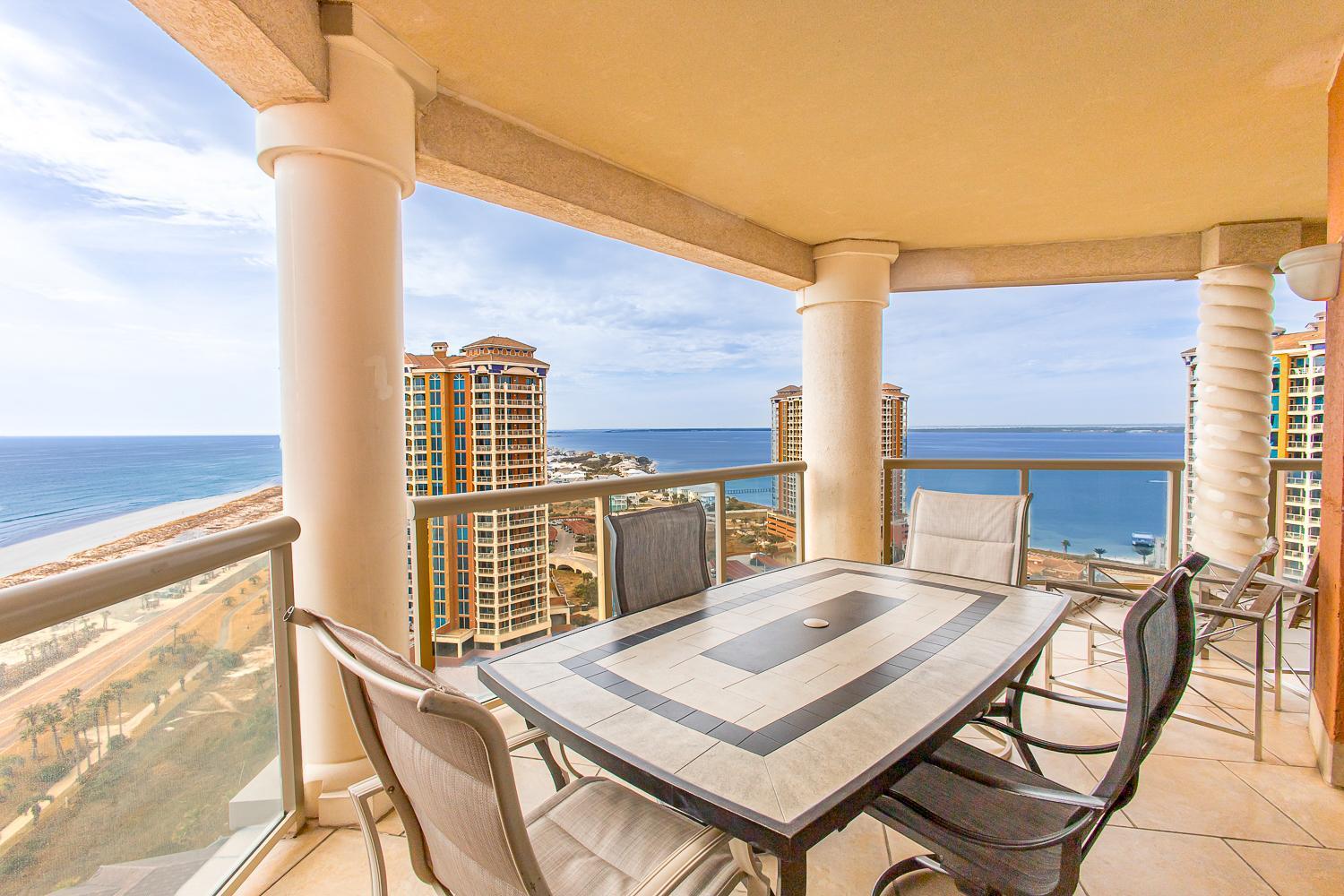 Aparthotel Oceanfront Tower 3 Gulf & Bay View 3-bedroom 18th Floor In Pensacola Pensacola Beach