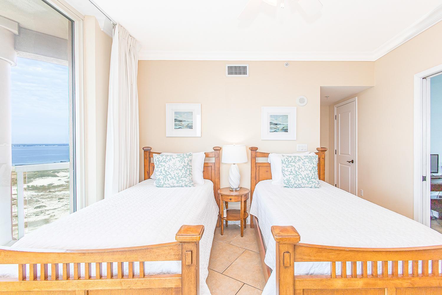 Aparthotel Oceanfront Tower 3 Gulf & Bay View 3-bedroom 18th Floor In Pensacola *