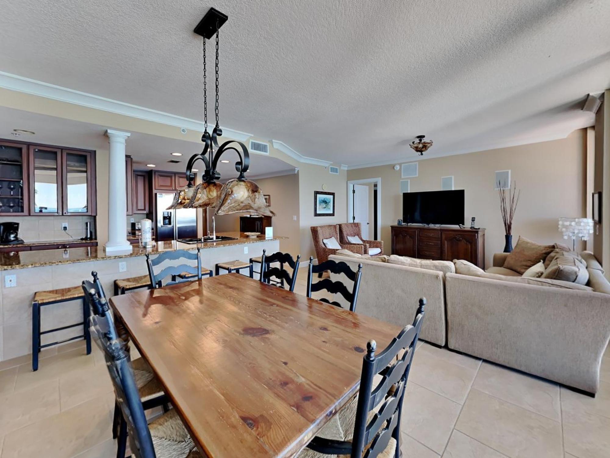 Apartment Club 904c Pensacola Beach