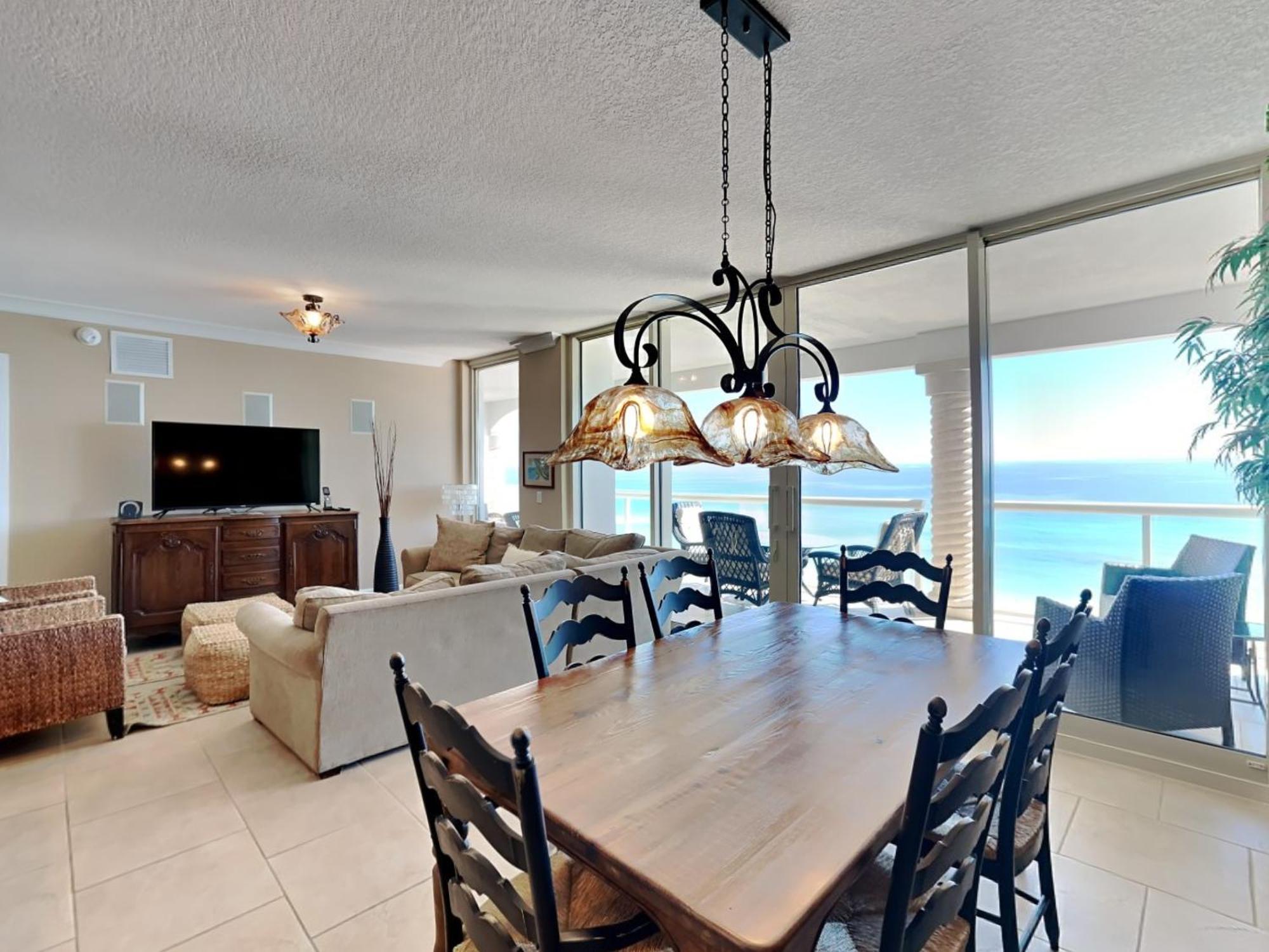 Club 904c * Pensacola Beach