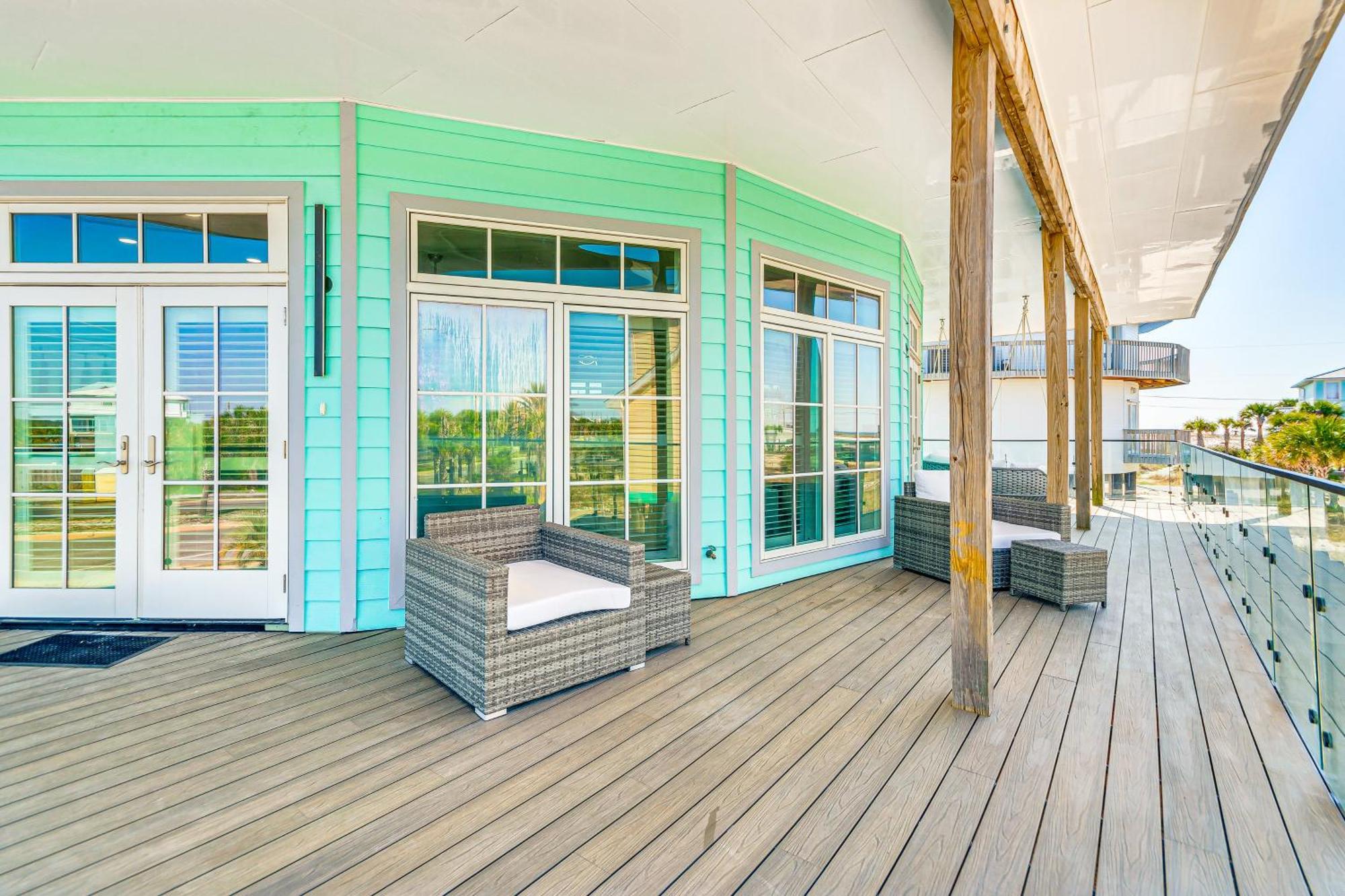 Walk Or Bike To Shore Pensacola Retreat! Pensacola Beach