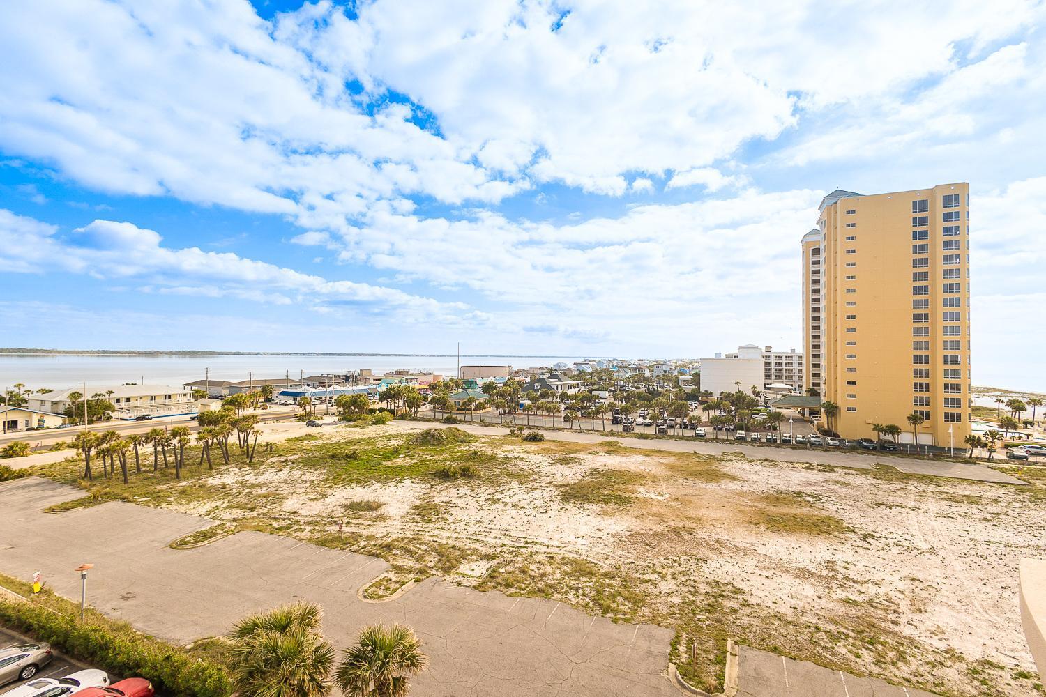 Apartment Club Gulf Front 4b - 401 Pensacola Beach