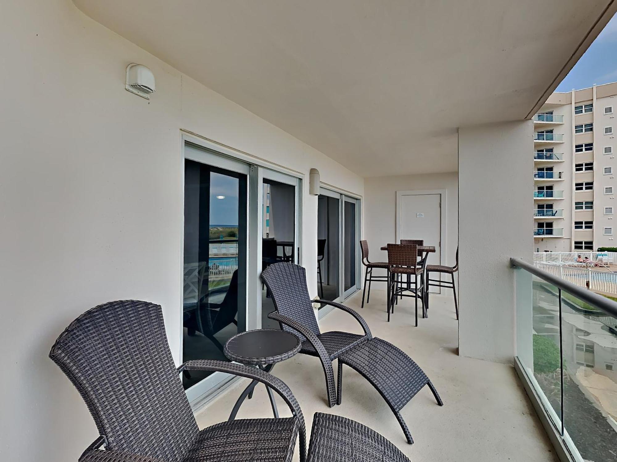 Regency Towers 203 West Pensacola Beach