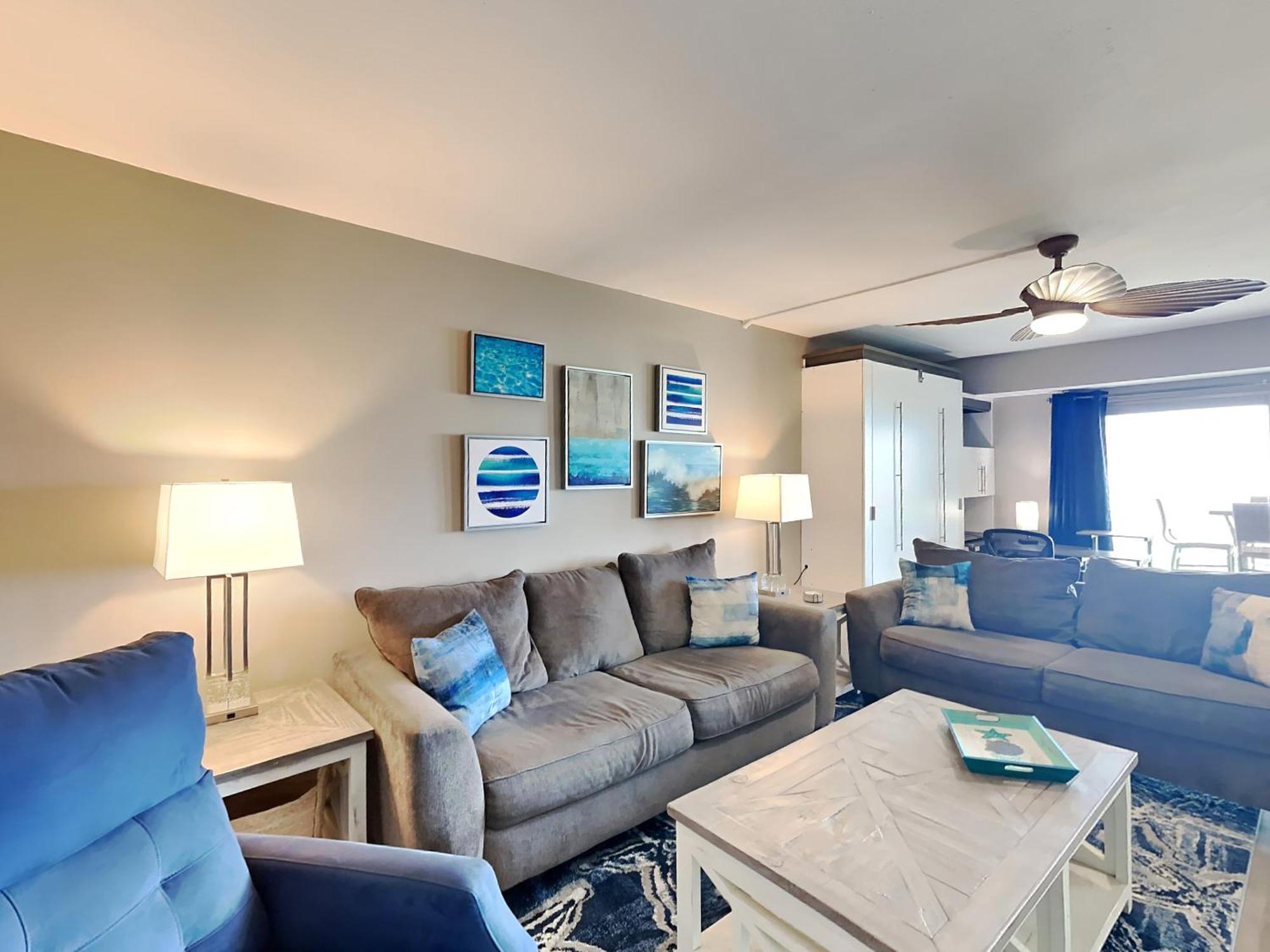 Regency Towers 203 West Apartment *