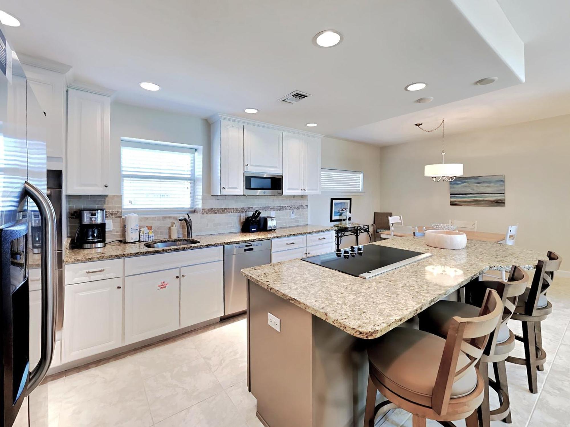 Awesome In Pensacola With Outdoor Swimming Pool And 3 Bedrooms Apartment Pensacola Beach