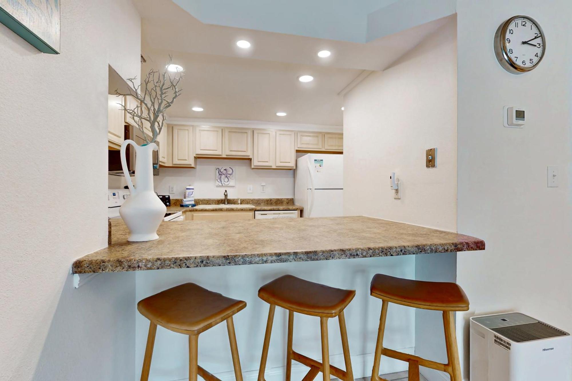 Apartment Dollar E201 *