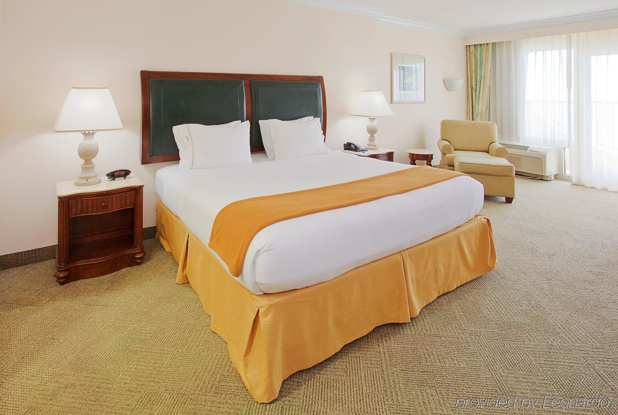 Express Pensacola By Ihg Pensacola Beach