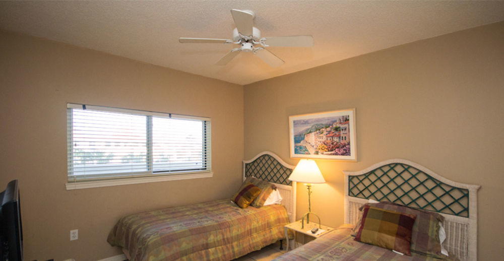 Emerald Isle Aparthotel Pensacola Beach
