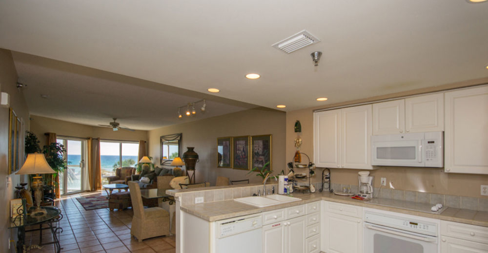 Emerald Isle Aparthotel