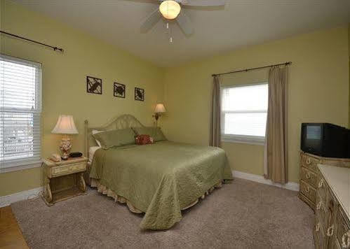 Hotel Pensacola Gulf By Rmi Vacations 4*