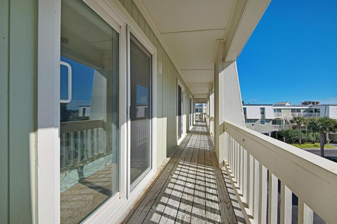 White Sands Bay Front Pensacola Apartment *