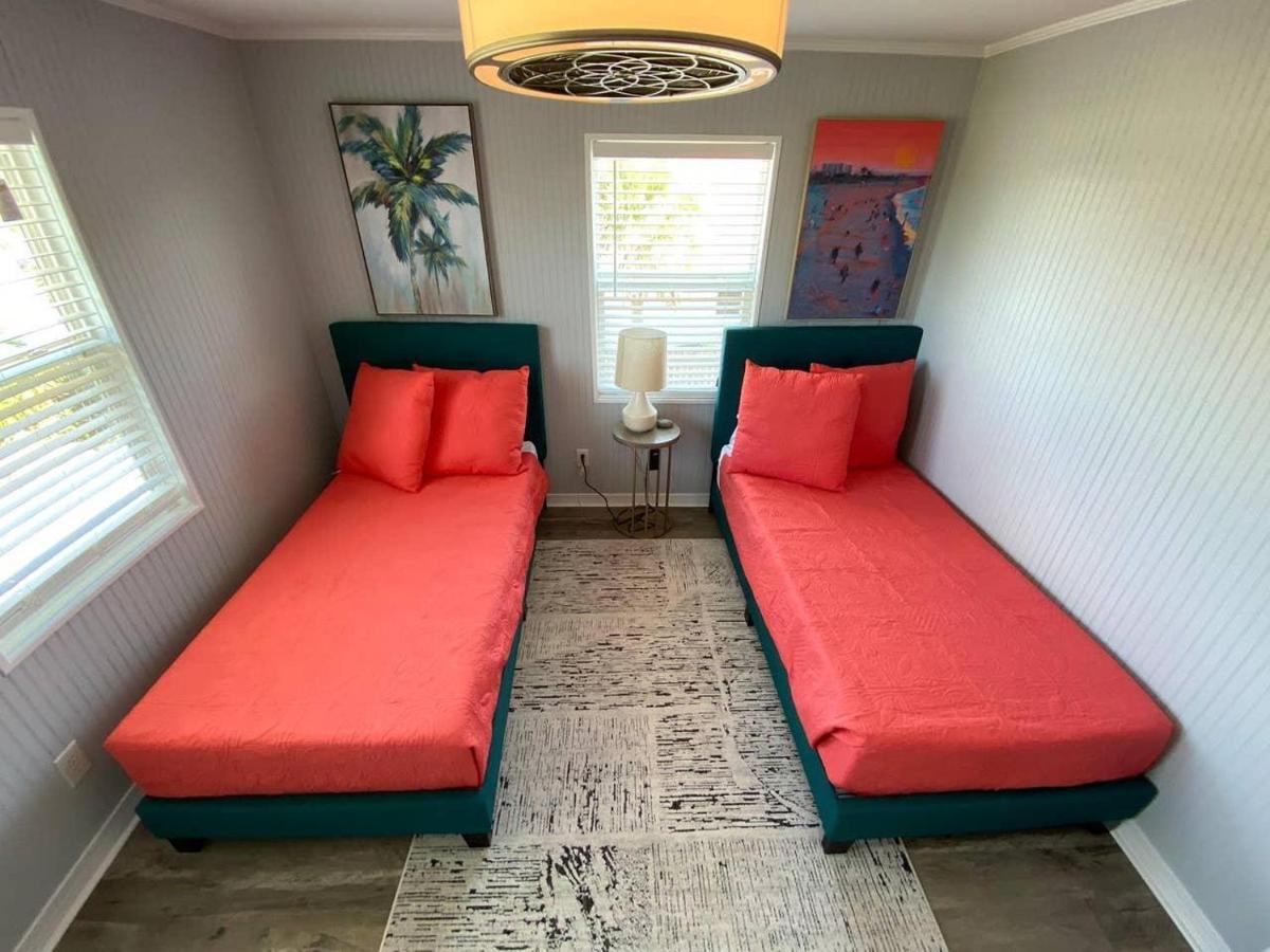 Full 3 Bedroom Beach House By Gulf Life * Pensacola Beach