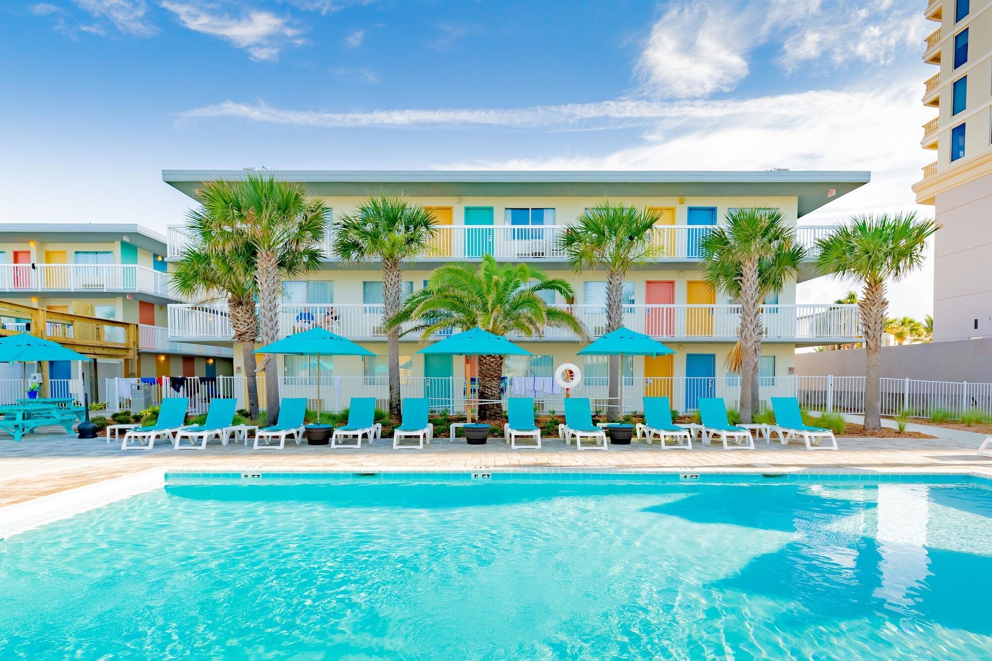 Western Beachside Hotel 3*