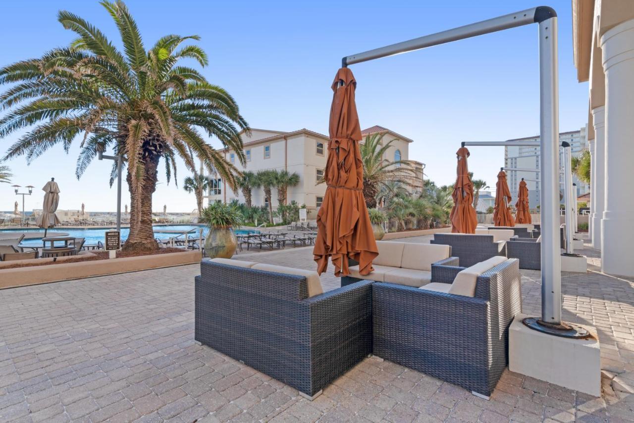 Apartment Club 1502 *