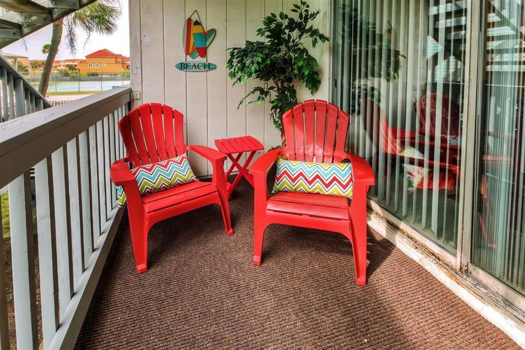 Apartment Renovated Pensacola With Community Pool! Pensacola Beach