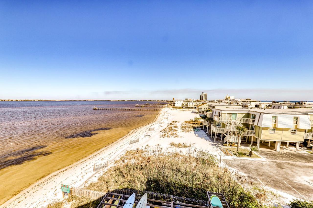Bayview Escape * Pensacola Beach