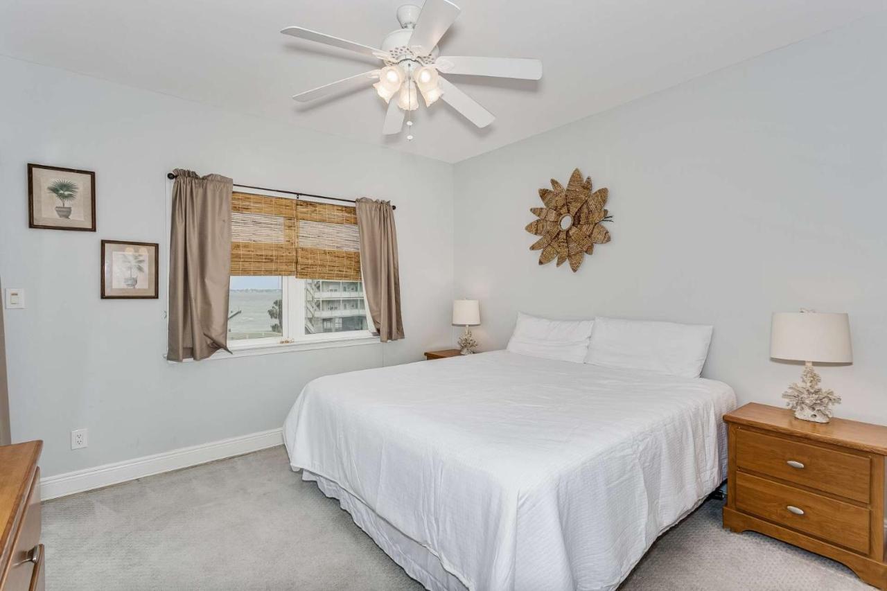 Baywatch A8 Holiday home Pensacola Beach