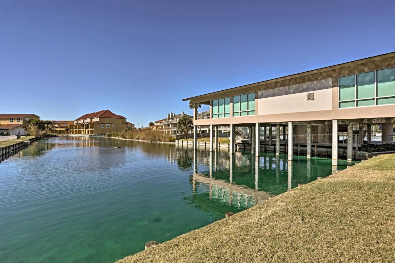Pensacola With Patio And Access To Beach! Apartment *
