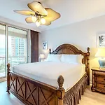 Portofino Island Resort & Spa 1-902
