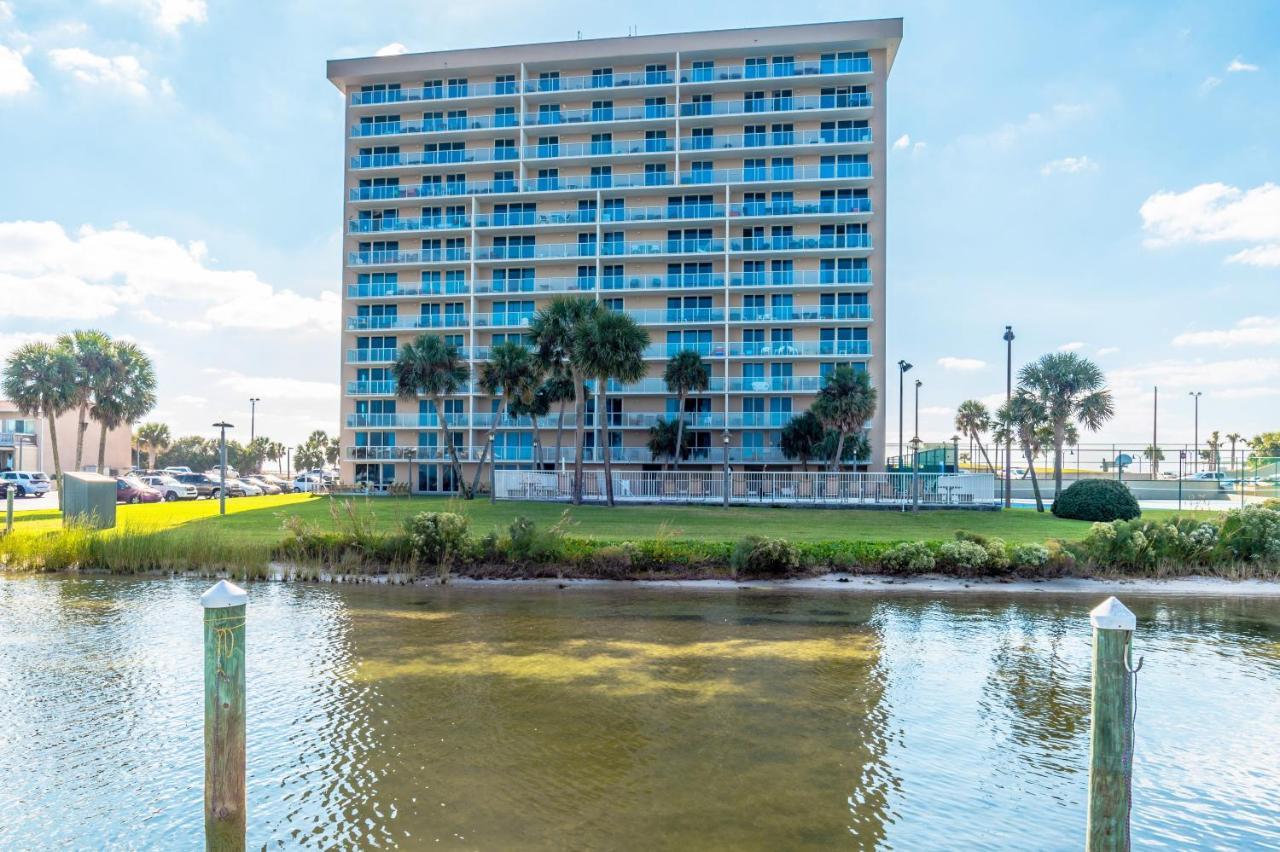 Sabine Yacht & Racquet #5c Pensacola Beach