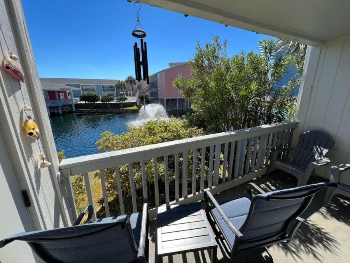 Apartment On The Gulf E7 - Flip Flop