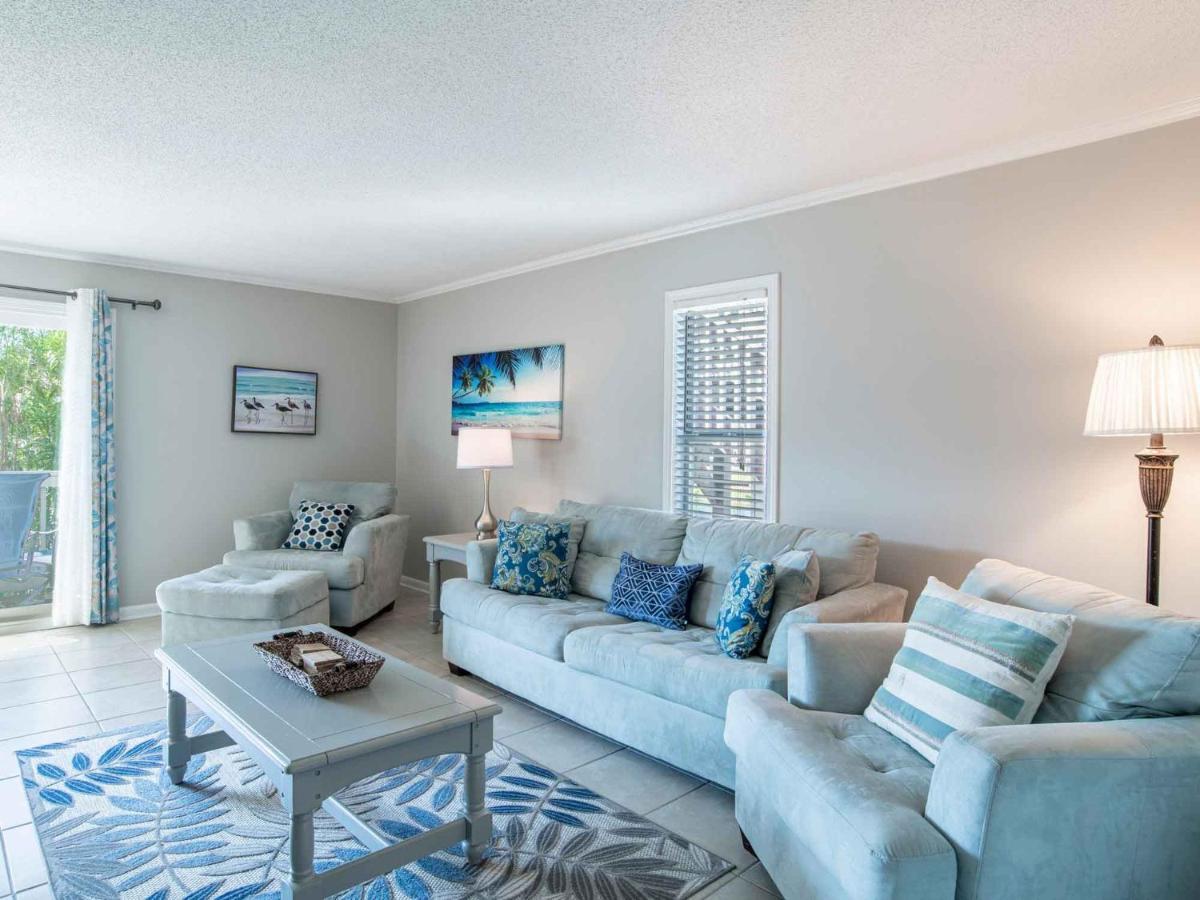 Apartment On The Gulf E7 - Flip Flop