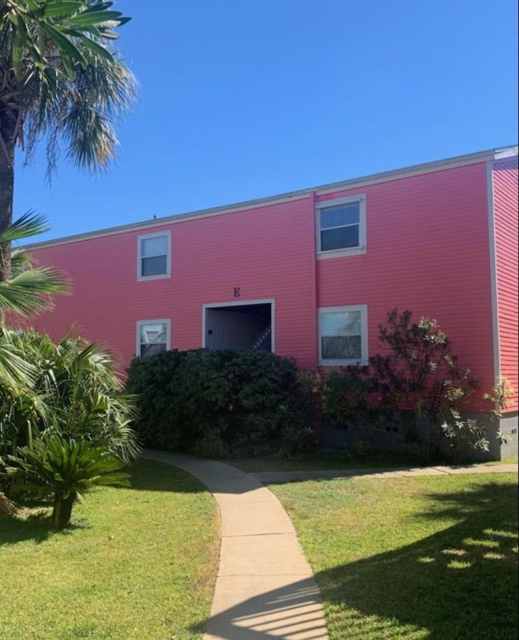 On The Gulf E7 - Flip Flop Apartment