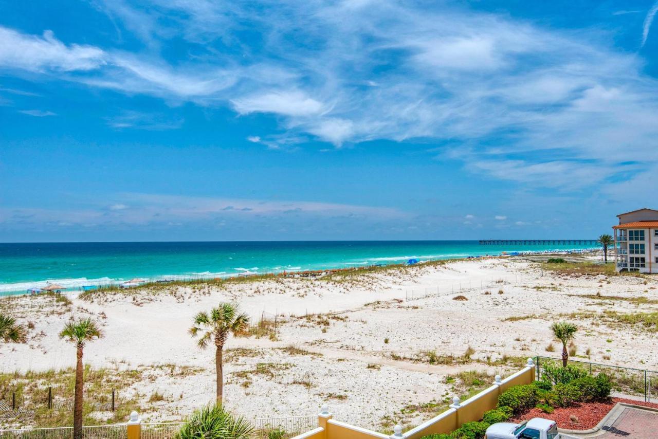 Emerald Isle Unit 206 Pensacola Beach