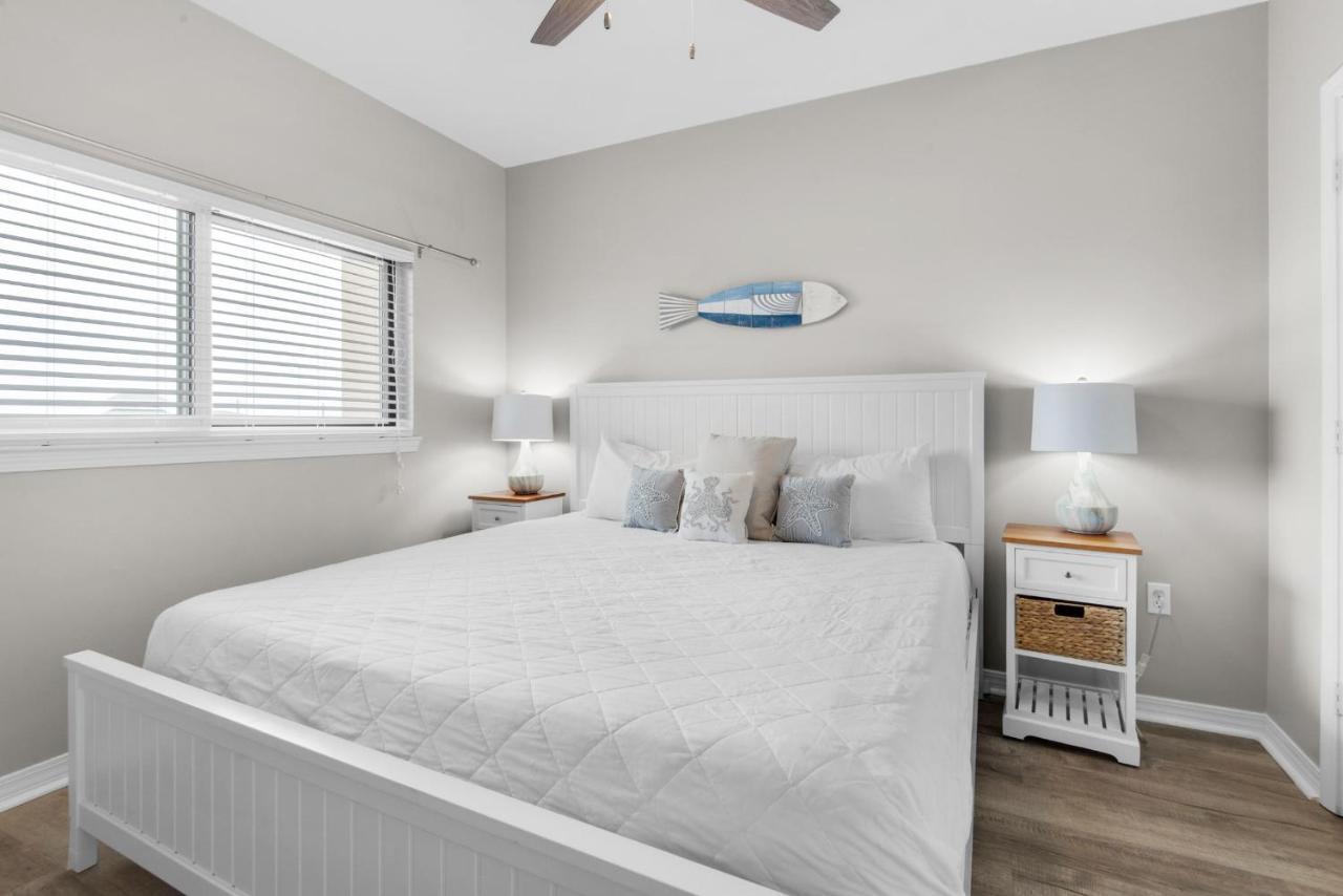 Holiday home Emerald Isle Unit 206