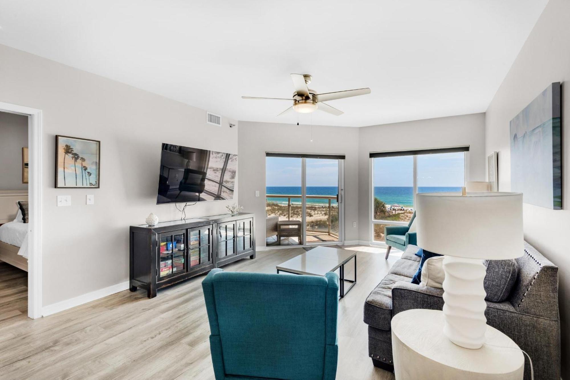 Emerald Isle Unit 206 * Pensacola Beach